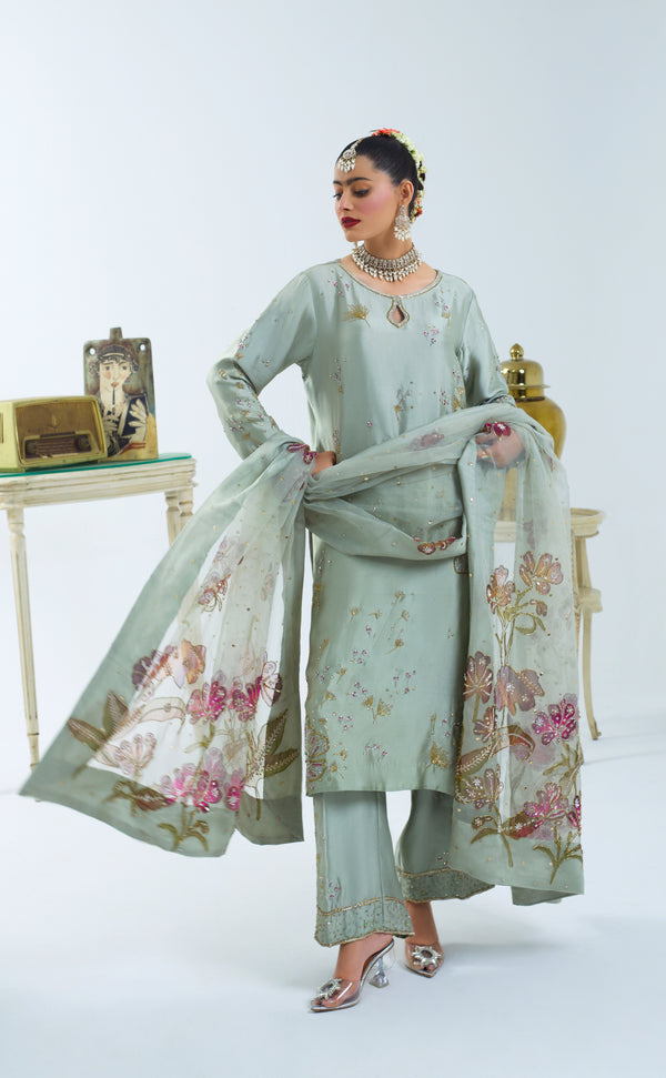 Ready To Wear Goldenzaribyshujat Ready To Wear Goldenzaribyshujat