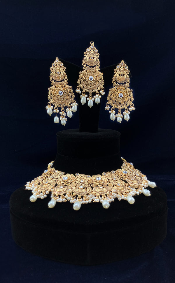 Pearl & Golden Necklace Set JN-2195