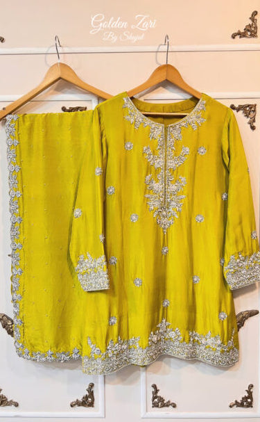 Wedding wear Goldenzari by shujat GZW-429