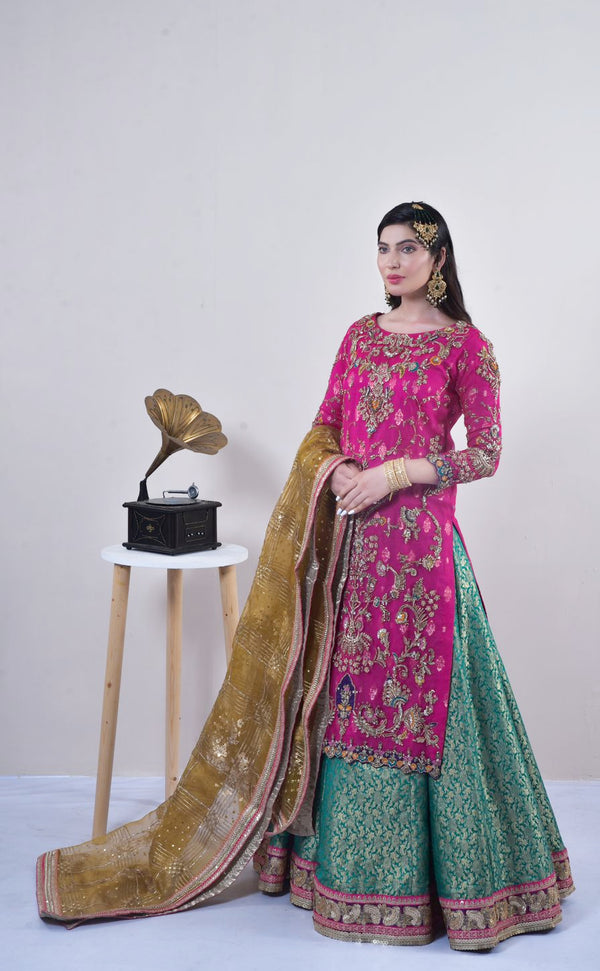 Wedding wear Goldenzari by shujat GZW-426